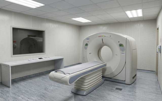 PET-CT scanner